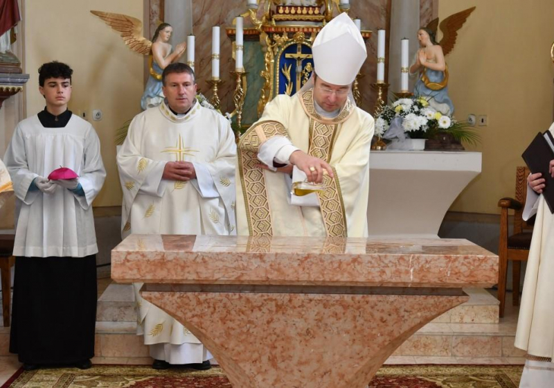 Konsekrácia kostola Svätého Ladislava v Čičarovciach